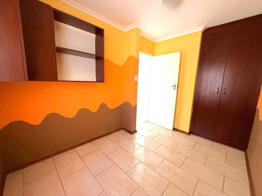 2 Bedroom Property for Sale in Hillside Free State